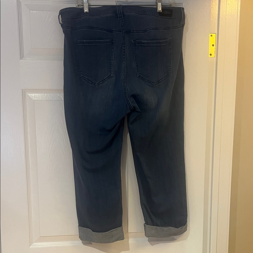 Liverpool Women's Ankle Jeans - Picture 2 of 7